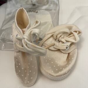 Sears Baby Soft Cloth Lace-up Beige Polka Dot Booties Shoes Small Infant